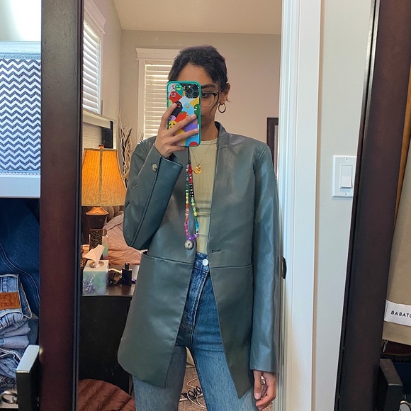 Aritzia Jackets & Blazers - Aritzia Babaton Launch Blazer